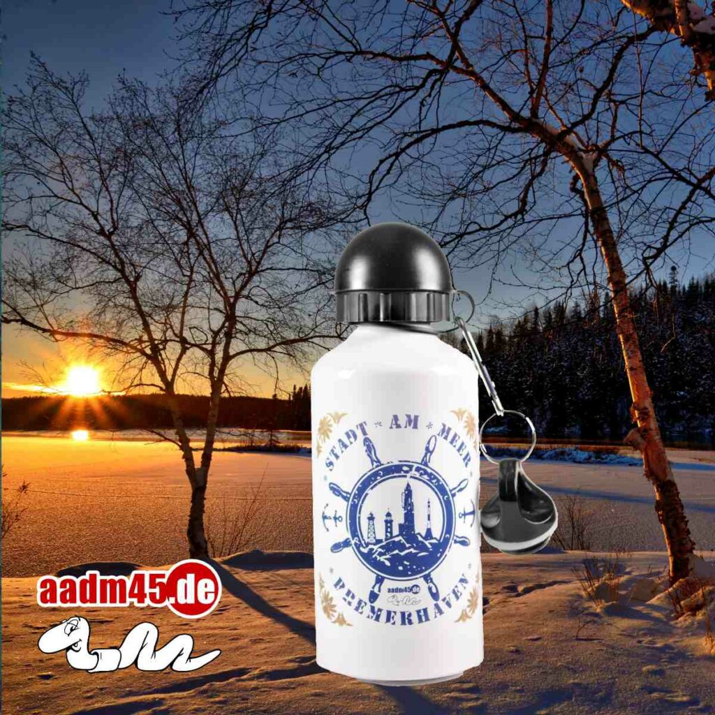 Praktische Trinkflasche aus Aluminium. Der ideale Begleiter für die nächste Wanderung.