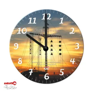 Produktbild Wanduhr Bremerhaven Wasserstandsanzeiger im Sonnenuntergang auf dem Deich
