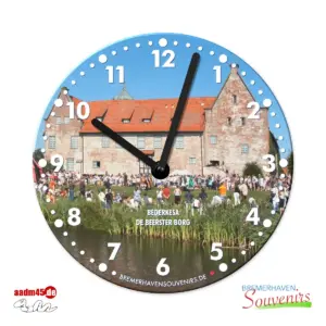 Bederkesa Burg Wanduhr