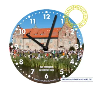 Bederkesa Burg Wanduhr